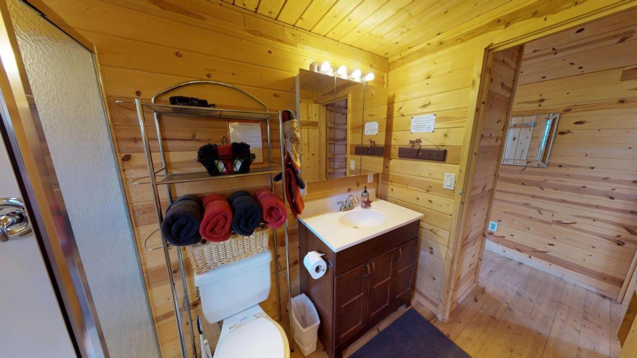 White Pine Cabin By Canyonlands Lodging Monticello Exterior photo