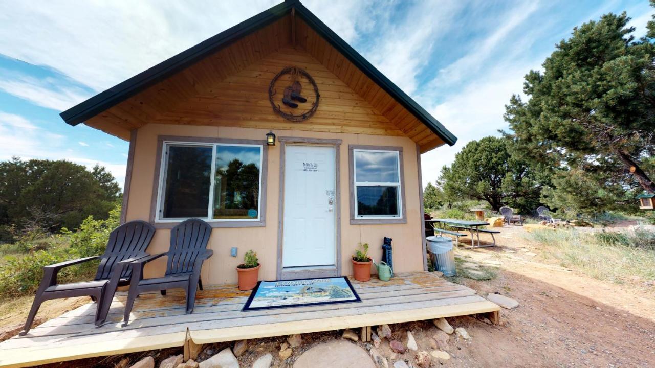 White Pine Cabin By Canyonlands Lodging Monticello Exterior photo