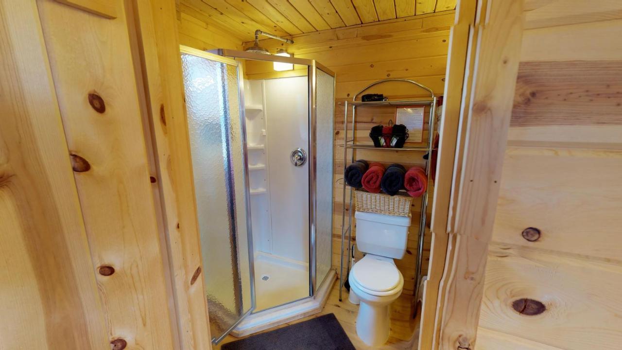 White Pine Cabin By Canyonlands Lodging Monticello Exterior photo